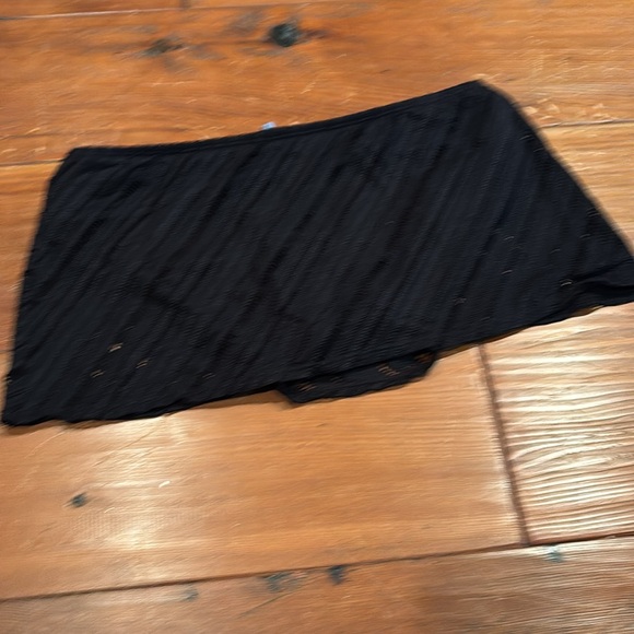 Antonio Melani swim bottom, size 8 - Picture 2 of 5